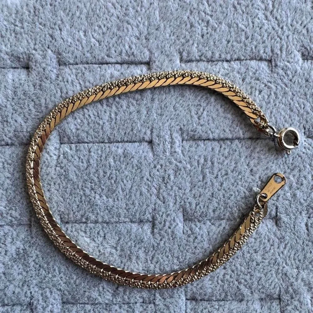 Unbranded Women's Gold Jewellery